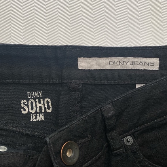 Womens black DKNY soho jeans - Picture 2 of 4